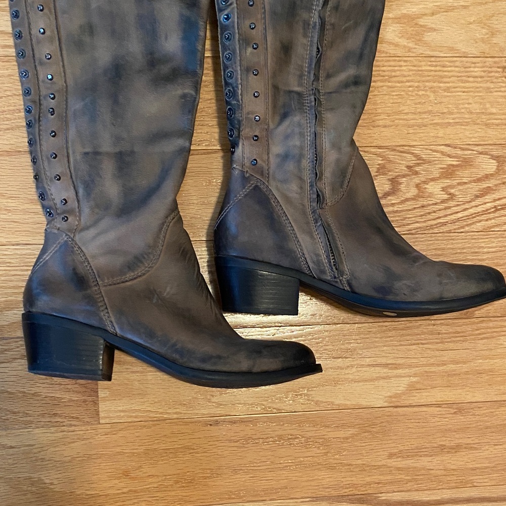 Vince Camuto Distressed Brown Leather Boots - Picture 5 of 9